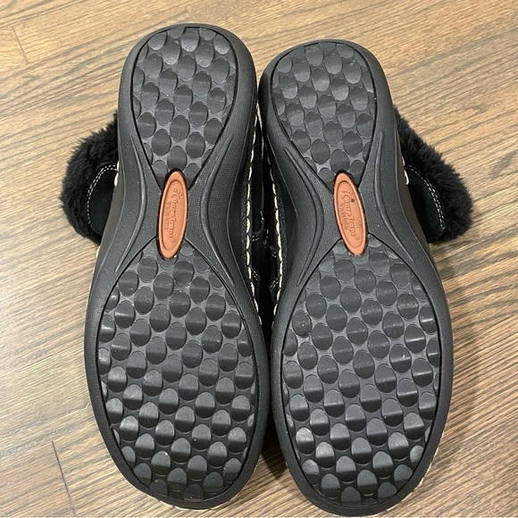 Bare Traps Ellea Black Leather Uppers Faux Fur Trim Stay Dry System woman’s 10 - Picture 10 of 11